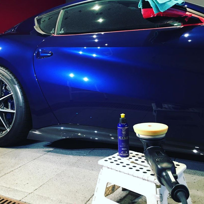 Labocosmetica Leale. Medium cut compound polish. best polisher. Easy wipe off. Blue bottle, black lid and yellow tip. Labocosmetica Cork Ireland