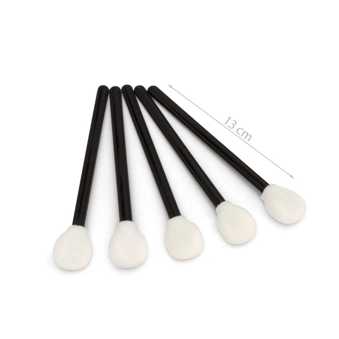 APS Detailing Swabs – A set of 5 precision foam-tipped cleaning applicators with durable black handles, ideal for reaching tight spots in car interiors and delicate surfaces. Perfect for detailing and maintenance.