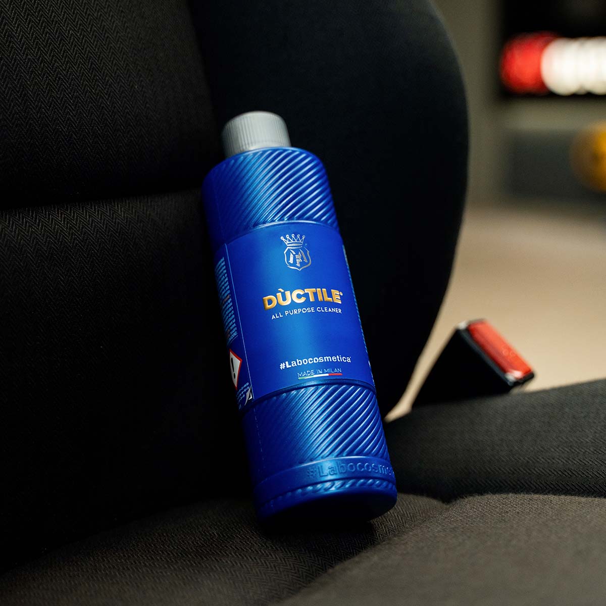 Labocosmetica Ductile APC. All Purpose Cleaner. Alcantara Safe. Blue bottle with see through cap. Labocosmetica Cork Ireland