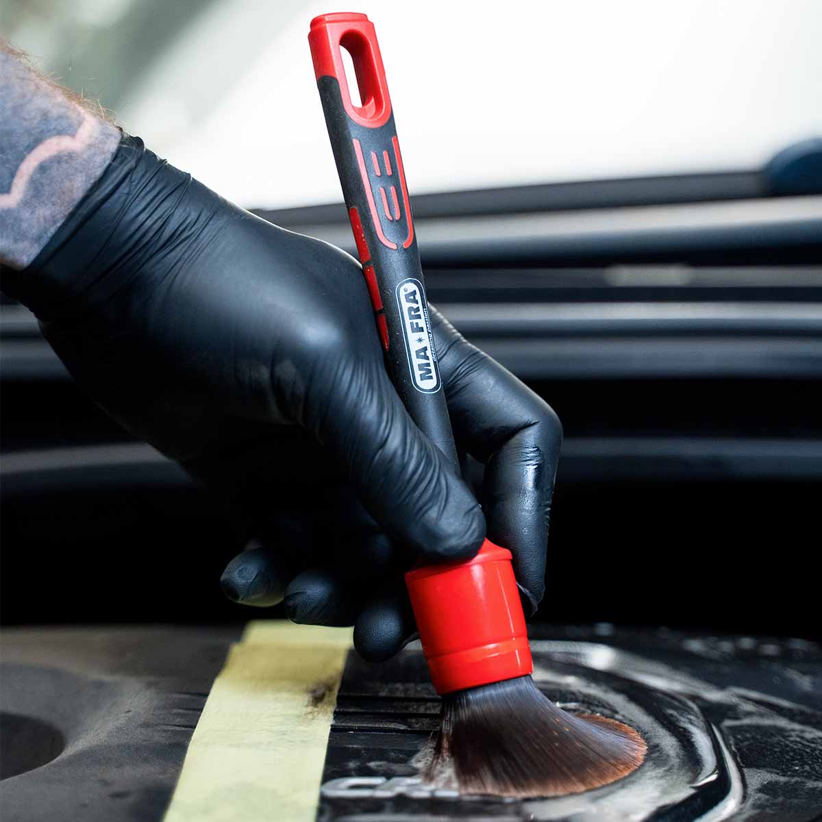 Labocosmetica Ductile APC. All Purpose Cleaner. Alcantara Safe. Blue bottle with see through cap. Labocosmetica Cork Ireland