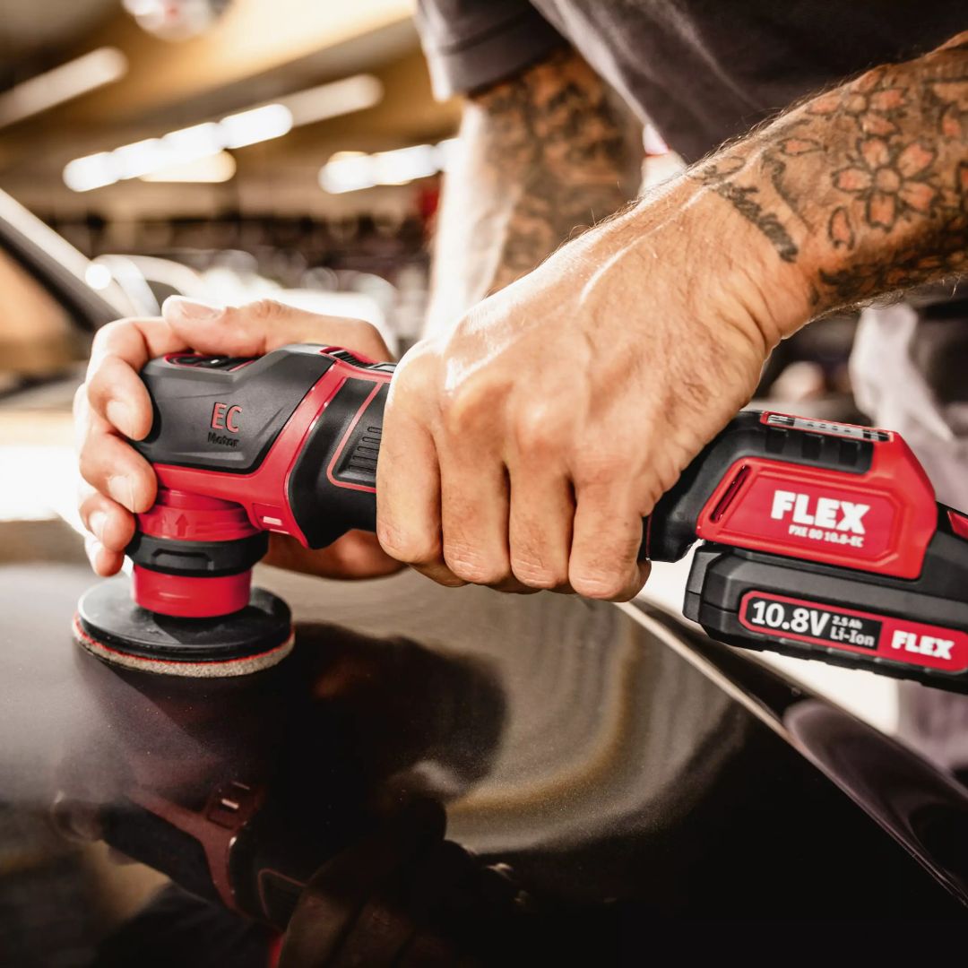 Flex PXE80 Cordless mini polisher. Flex Ireland. The smart cordless polisher 10,8 V, rotary and random orbital free-running