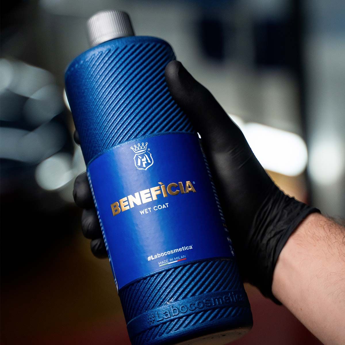 Labocosmetica Beneficia like Gyeon Wet Coat. Hydrophobic rinse aid with gloss. Quick detailer hydrophobic coating. High gloss. Labocosmetica Cork Ireland