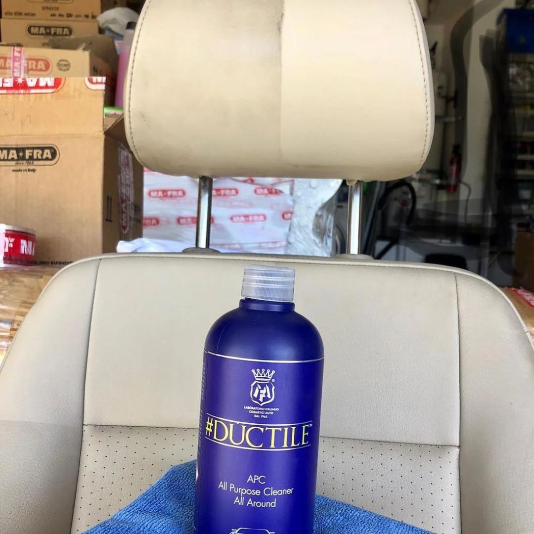 Labocosmetica Professional Interior Kit Small. Labocosmetica Omnia interior cleaner, Glico fabric cleaner, Ductile seat and carpet cleaner. Labocosmetica Ireland