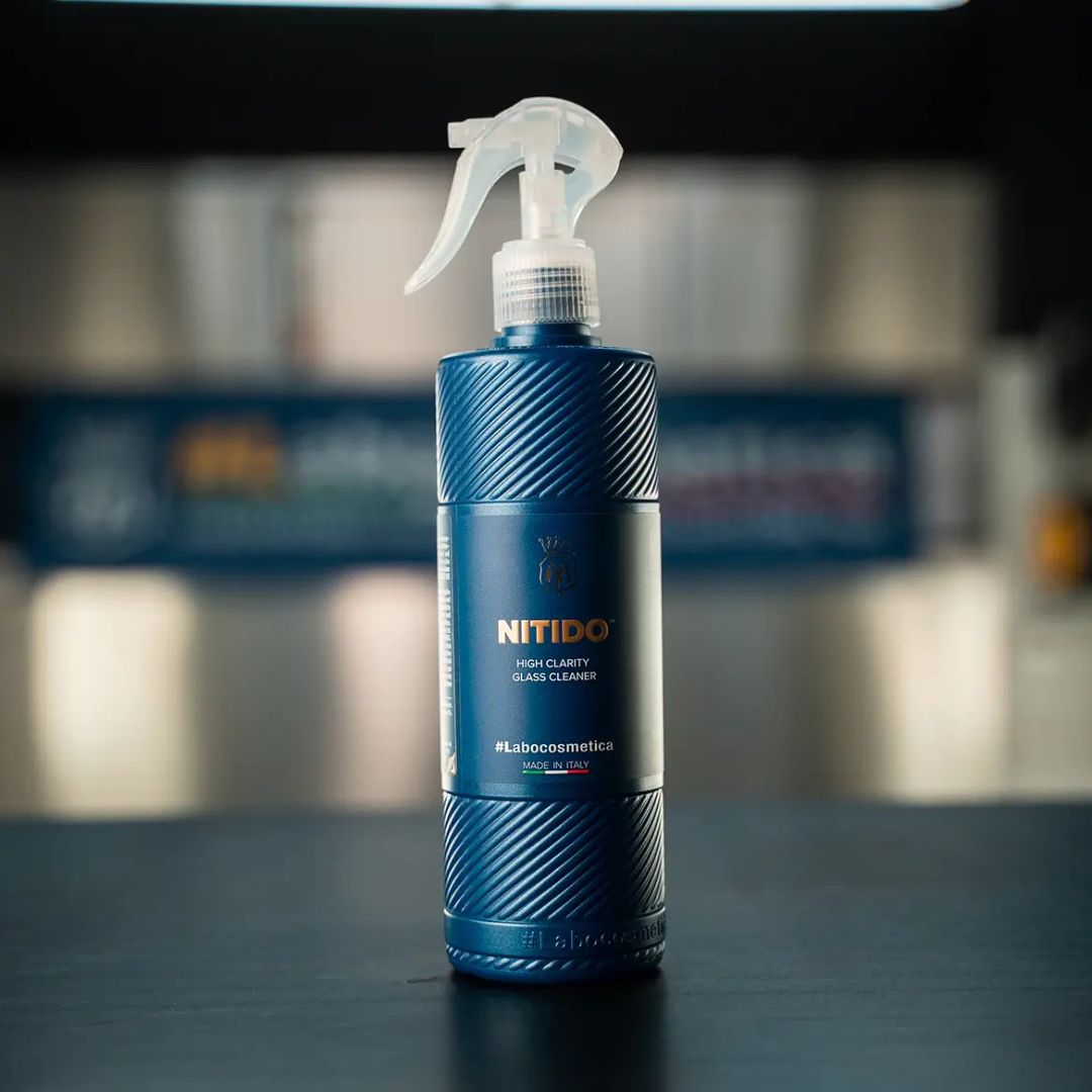 Labocosmetica Nitido Glass Cleaner and degreaser. Best glass cleaning gel for smoke and vape residue. Labocosmetica Ireland
