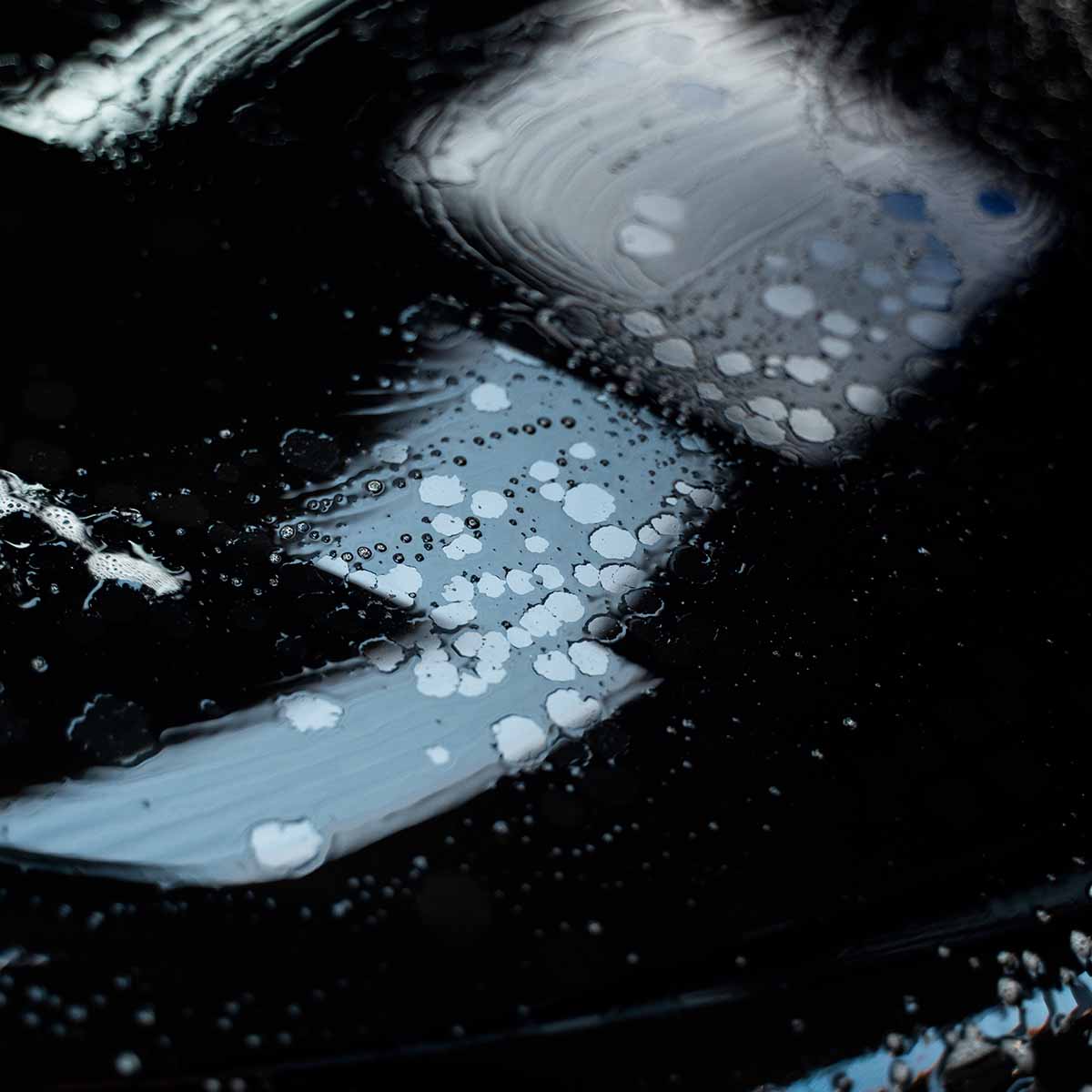 Labocosmetica Purifica Shampoo. Acid Shampoo for decontamination. Ceramic coating shampoo. Blue bottle with see through cap. Labocosmetica Cork Ireland