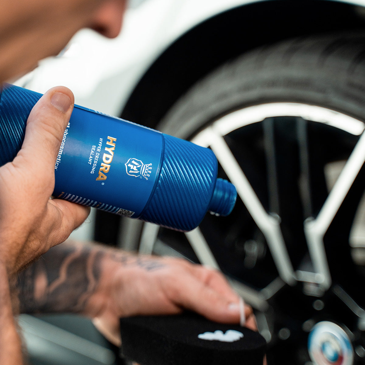 Labocosmetica Hydra Tyre dressing. matte sating tyre dressing and tyre shine. Trim Dressing. Plastic trim dressing. 3 months duration. Labcosmetica Cork Ireland.