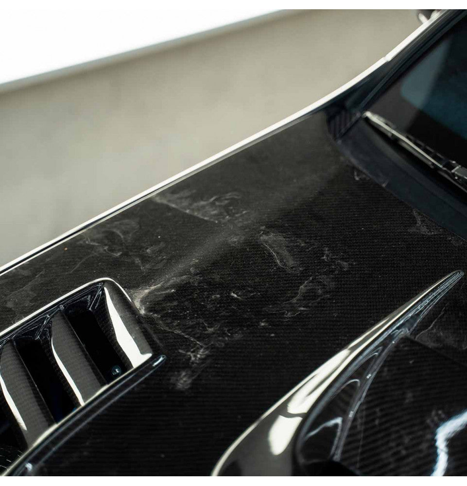 Maniac Waterless Wash. Best Waterless. P&S. Better than ONR. Waterless, from the Maniac line, is a revolutionary waterless cleaner that also offers an extraordinary shine, and has been specially formulated to be compatible with ceramic coatings.