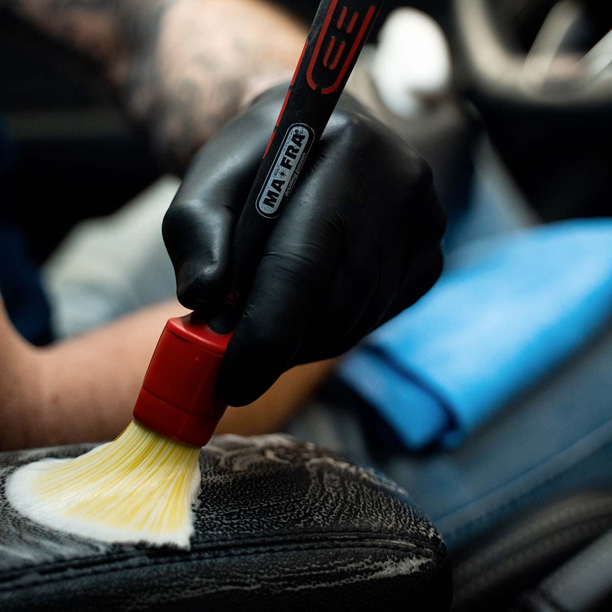 Labocosmetica Professional Interior Kit Small. Labocosmetica Omnia interior cleaner, Glico fabric cleaner, Ductile seat and carpet cleaner. Labocosmetica Ireland