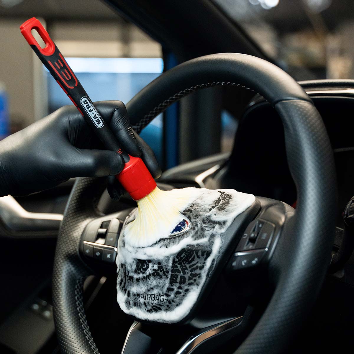 Labocosmetica Professional Interior Kit Small. Labocosmetica Omnia interior cleaner, Glico fabric cleaner, Ductile seat and carpet cleaner. Labocosmetica Ireland