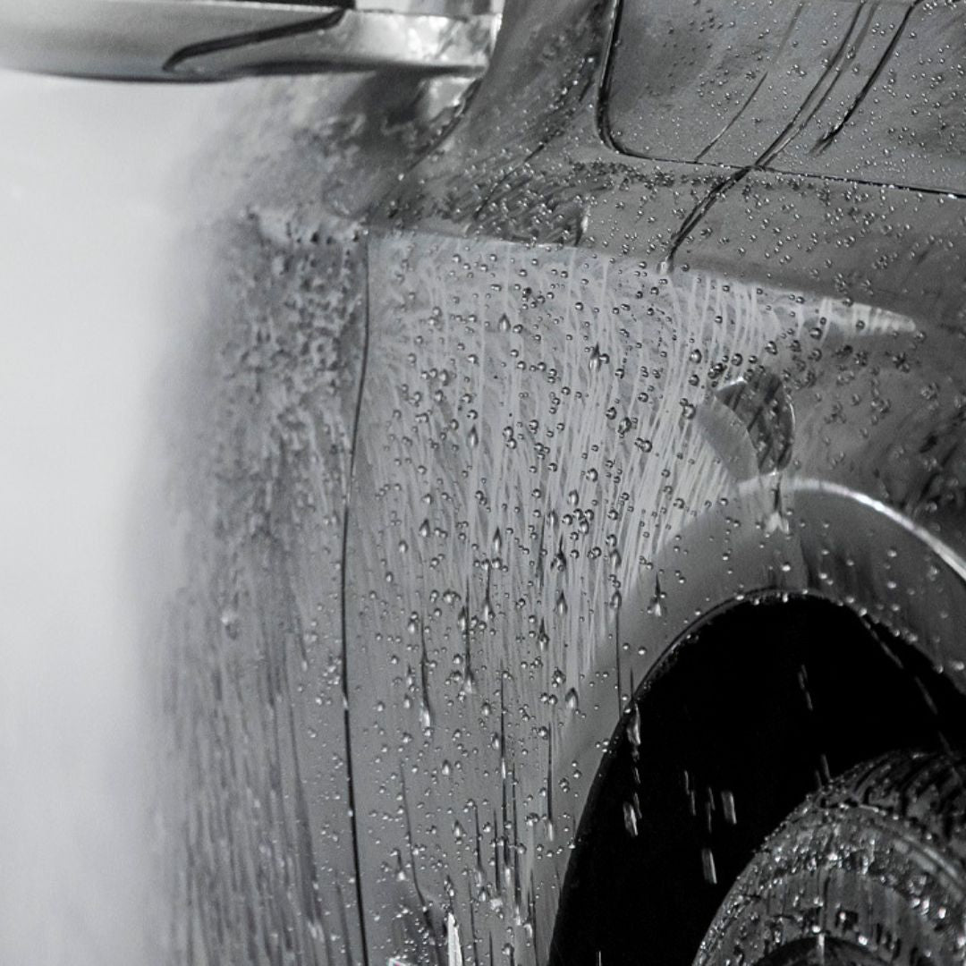 Fusso paste wax. Soft99 wax. Soft99 Fusso Coat dark. Best wax for black and dark cars. 12 month wax. Like ceramic coating wax. Soft99 Ireland