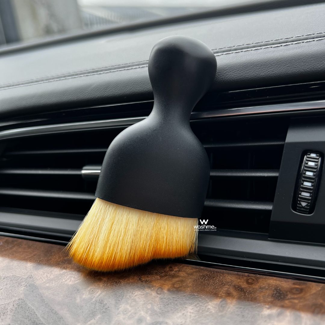 WashMe Velvet Touch Ultra Soft Interior Brush. car interior brush very soft. safe on piano black and other plastics.