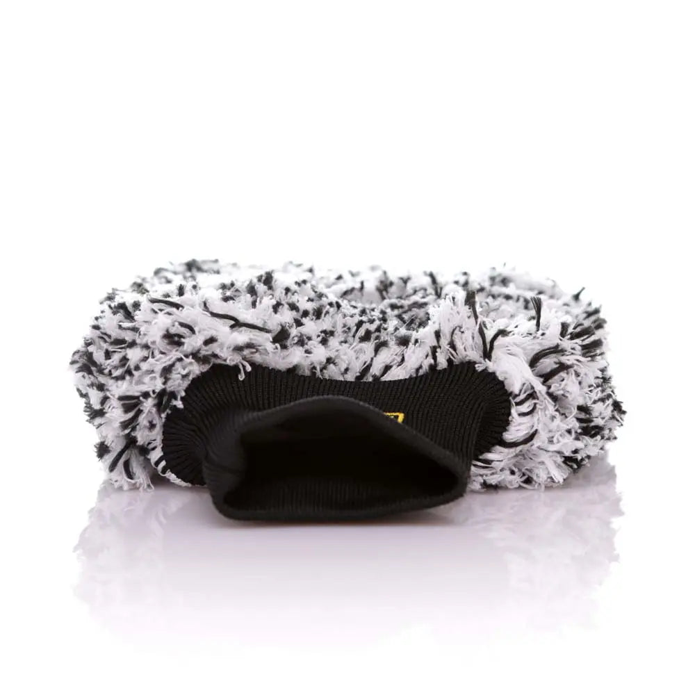 Work Stuff STORM Wash Mitt. White and black was mitt for cars with black cuff. wash glove for car washing. microfibre was mitt very soft. Work Stuff Ireland