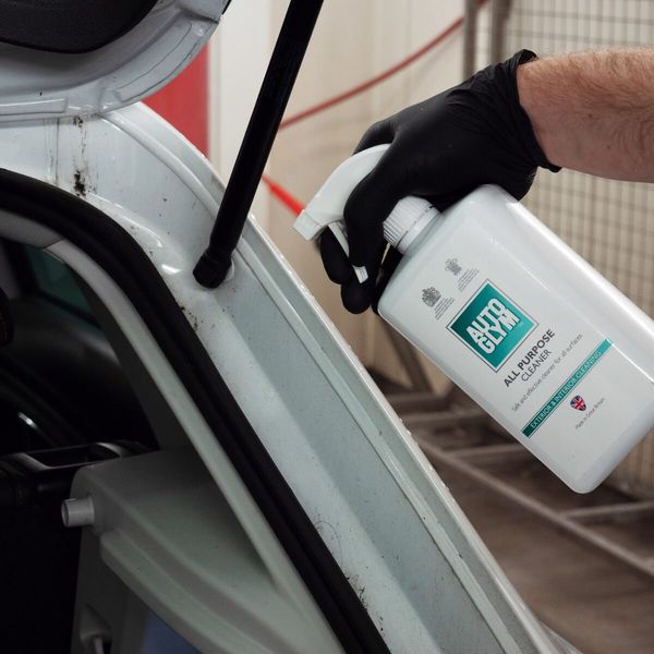 Autoglym all purpose cleaner. APC 5L. Surfex HD 5. Autoglym Cork Ireland. Clean interior. clean exterior for dirt. prewash car with APC