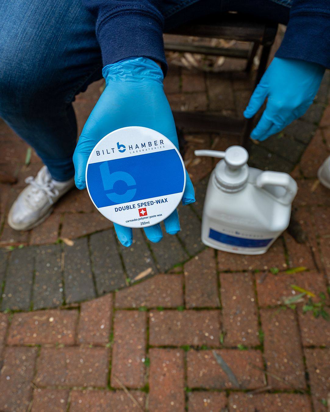 Bilt Hamber double speed-was. Autoglym UHD wax. Best car wax. High gloss wax. Best car shine wax. Blue microfibre towel and applicator.