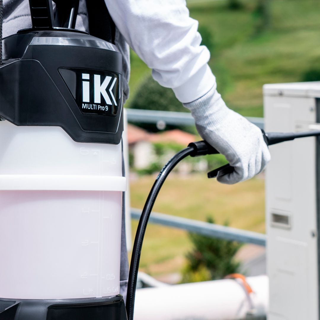 IK Multi Pro 9 Sprayer. IK pump sprayer 6 liter. best sprayer for car wash. TFR sprayer for lorry and trucks and vans. IK Ireland. IK sprayer Cork Ireland