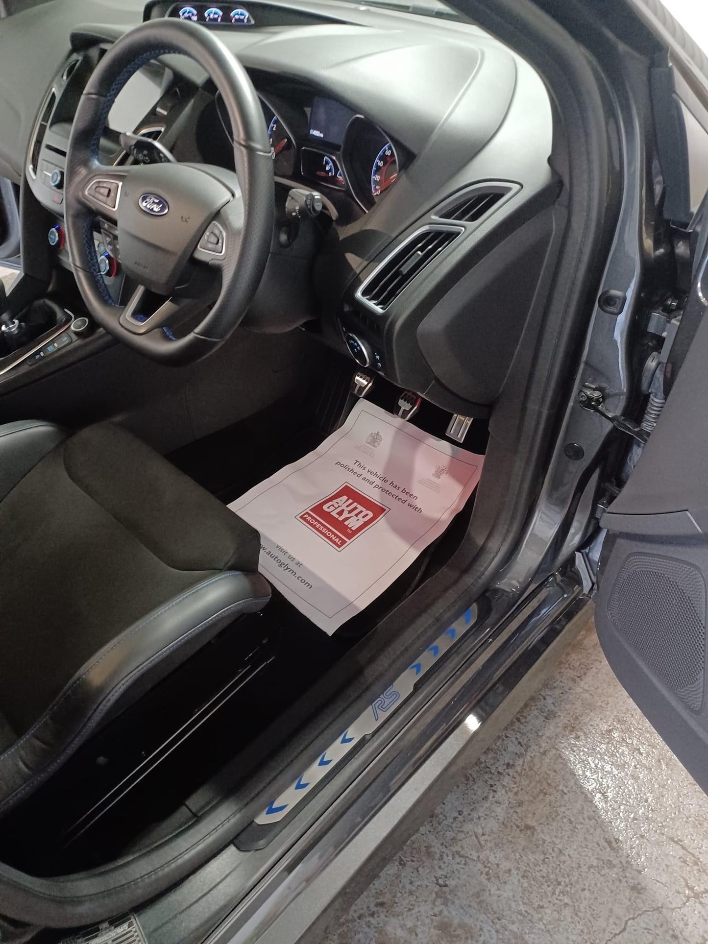 Autoglym Valet Mats. Paper mats for valet and detailing. footwell protection mats. Autoglym Cork Ireland