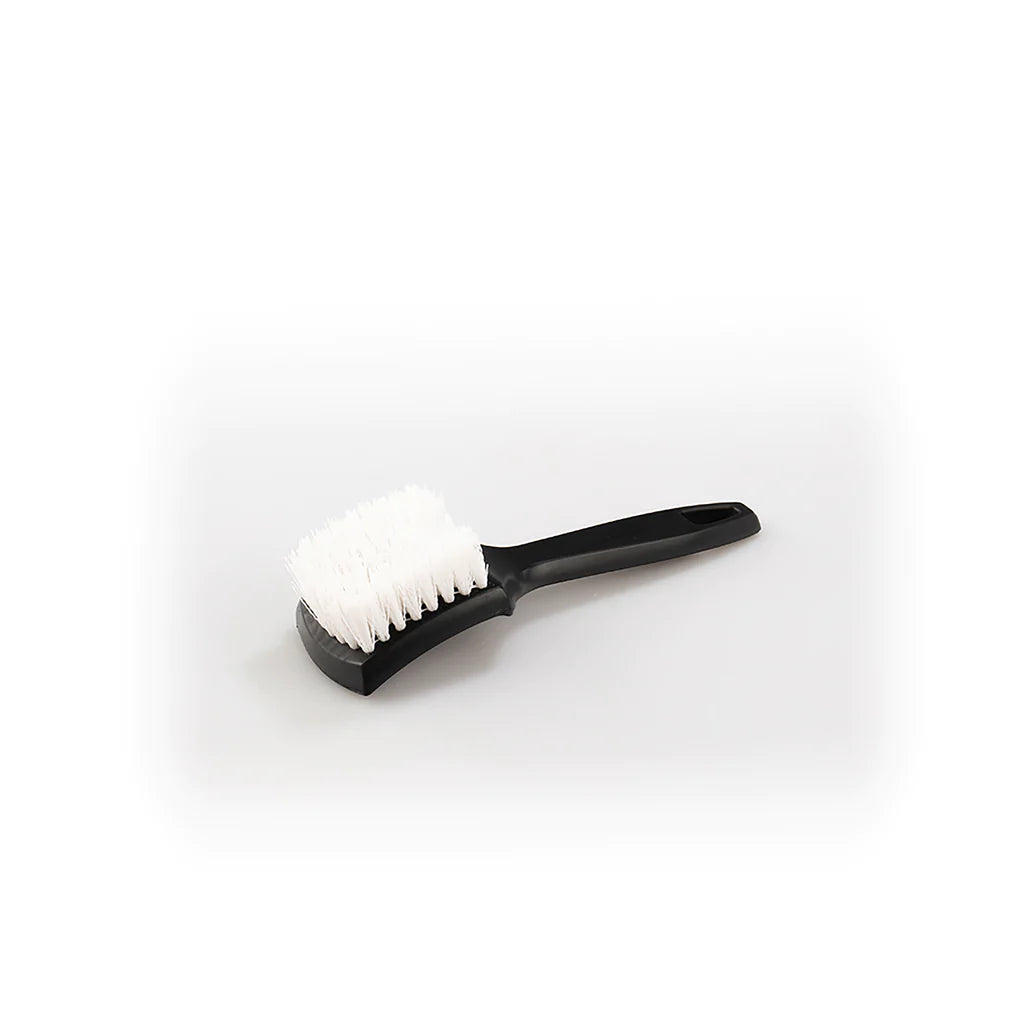 Stjarnagloss Skrubba Tyre Brush. Nylon Tyre Brush. Best brush to clean tyres. Stjarnagloss Ireland