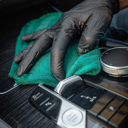 The Maniac Interior Deep Clean and Protection Kit provides everything you need for a pristine car interior. Clean thoroughly, dress your plastics to perfection, and maintain a crystal-clear view ahead. Transform your driving experience with ease and confidence!