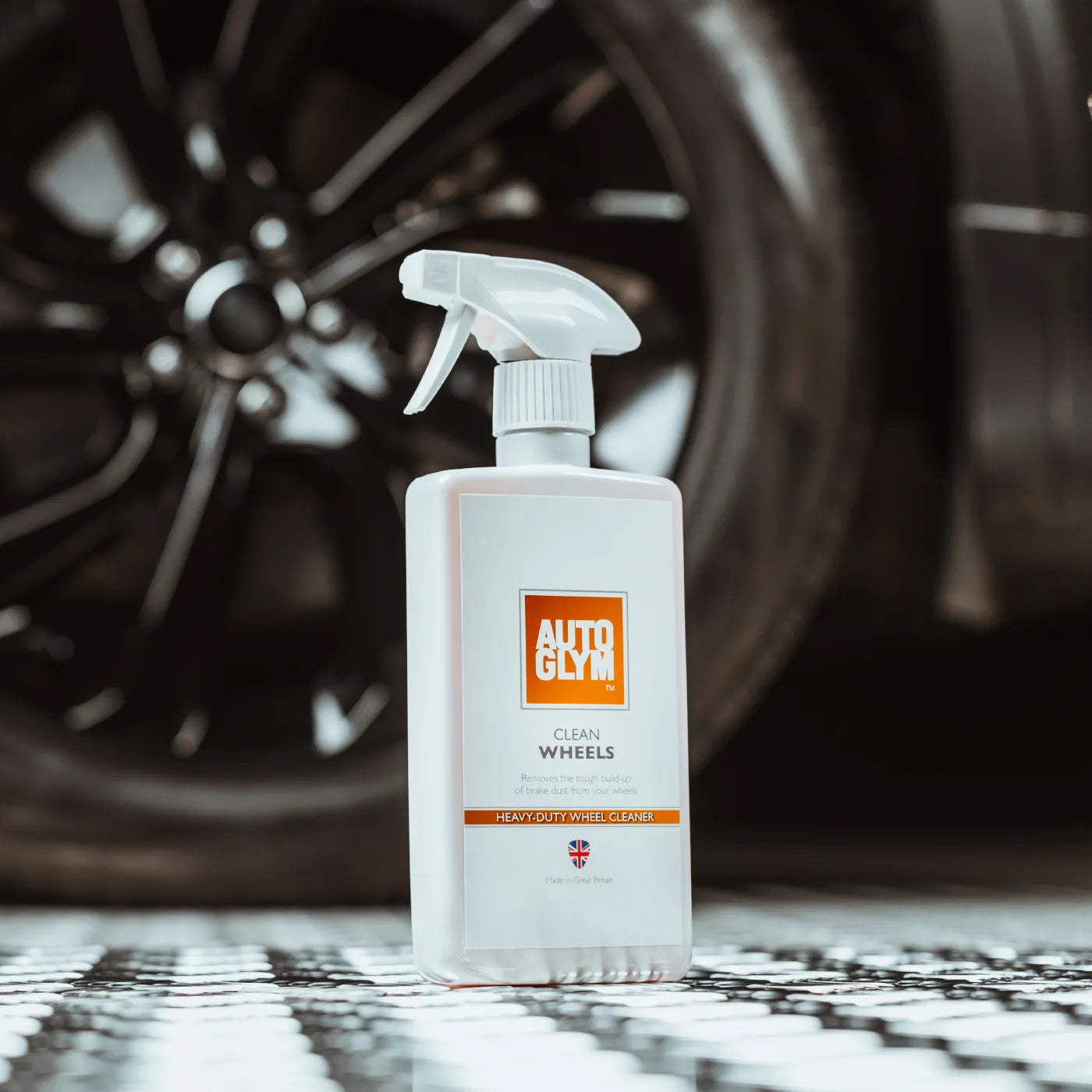 Best wheel cleaner Autoglym. Clean alloy wheels. Acid wheel cleaner. Autoglym Cork Ireland