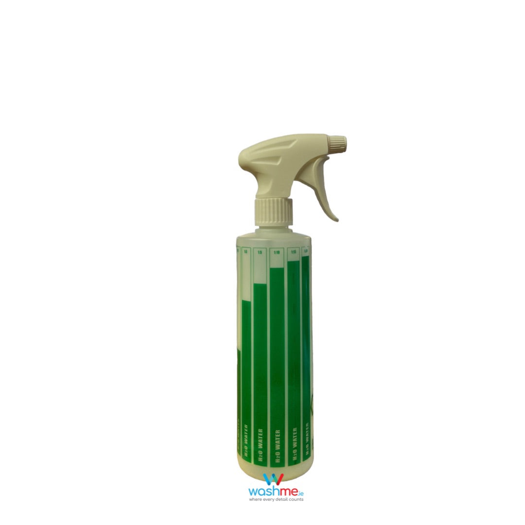 Spray bottle to measure products to mix with water. Spray bottles with Heavy Duty Tigger for interior cleaner. Glass Spray bottle. Wheel Cleaner spray bottles. Canyon Spray Trigger. Dilution Measuring Bottle Blue, Red and Green. Dilution Calculation. Labocosmetica Cork Ireland