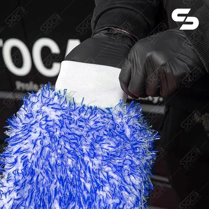 SGCB Blue Wash mitt. Safe microfibre wash mitt. White and blue was mitt for cars with black cuff. wash glove for car washing. microfibre wash mitt very soft. SGCB Ireland