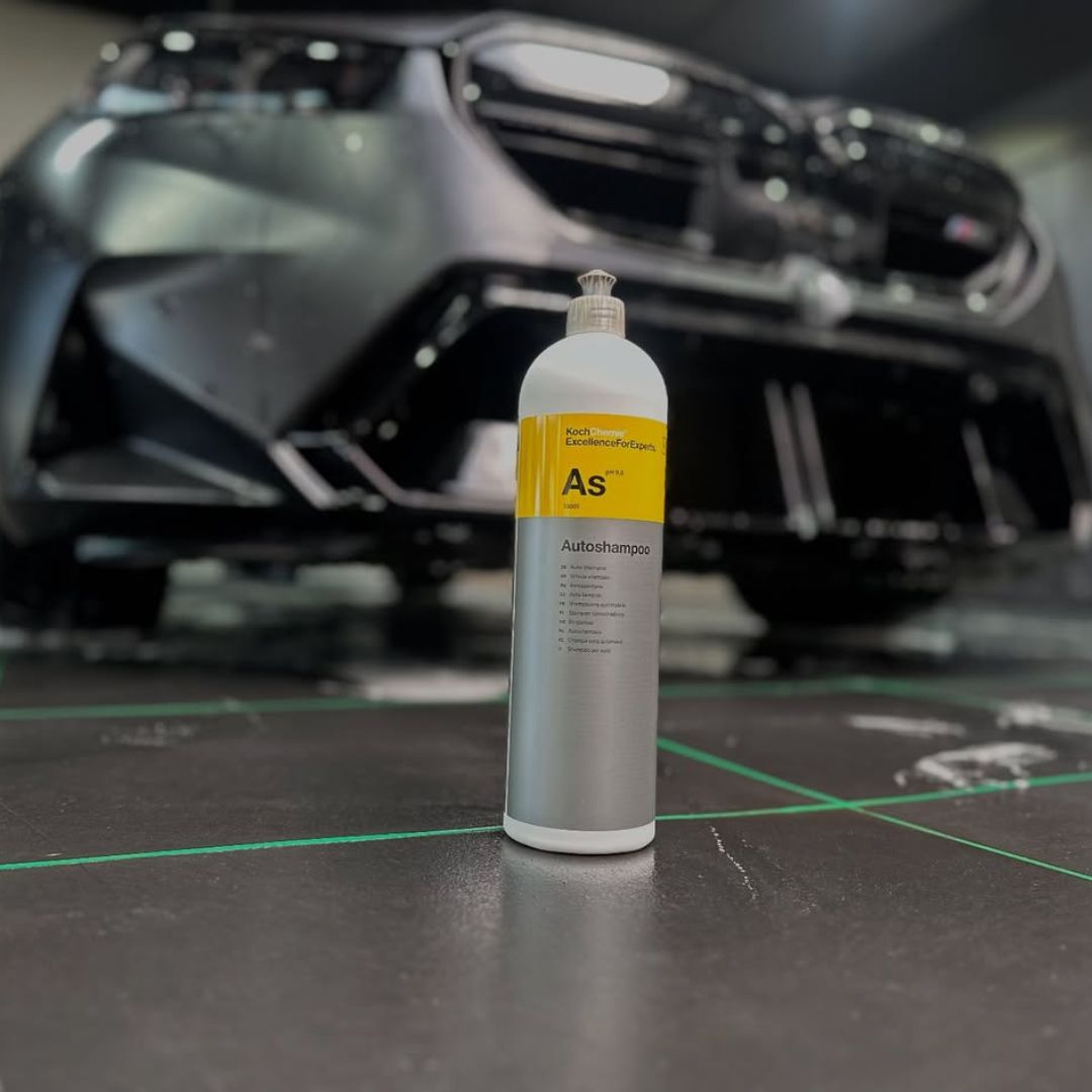 Koch Chemie Ireland. Koch Chemie AS Autoshampoo Car Shampoo with BMW M5