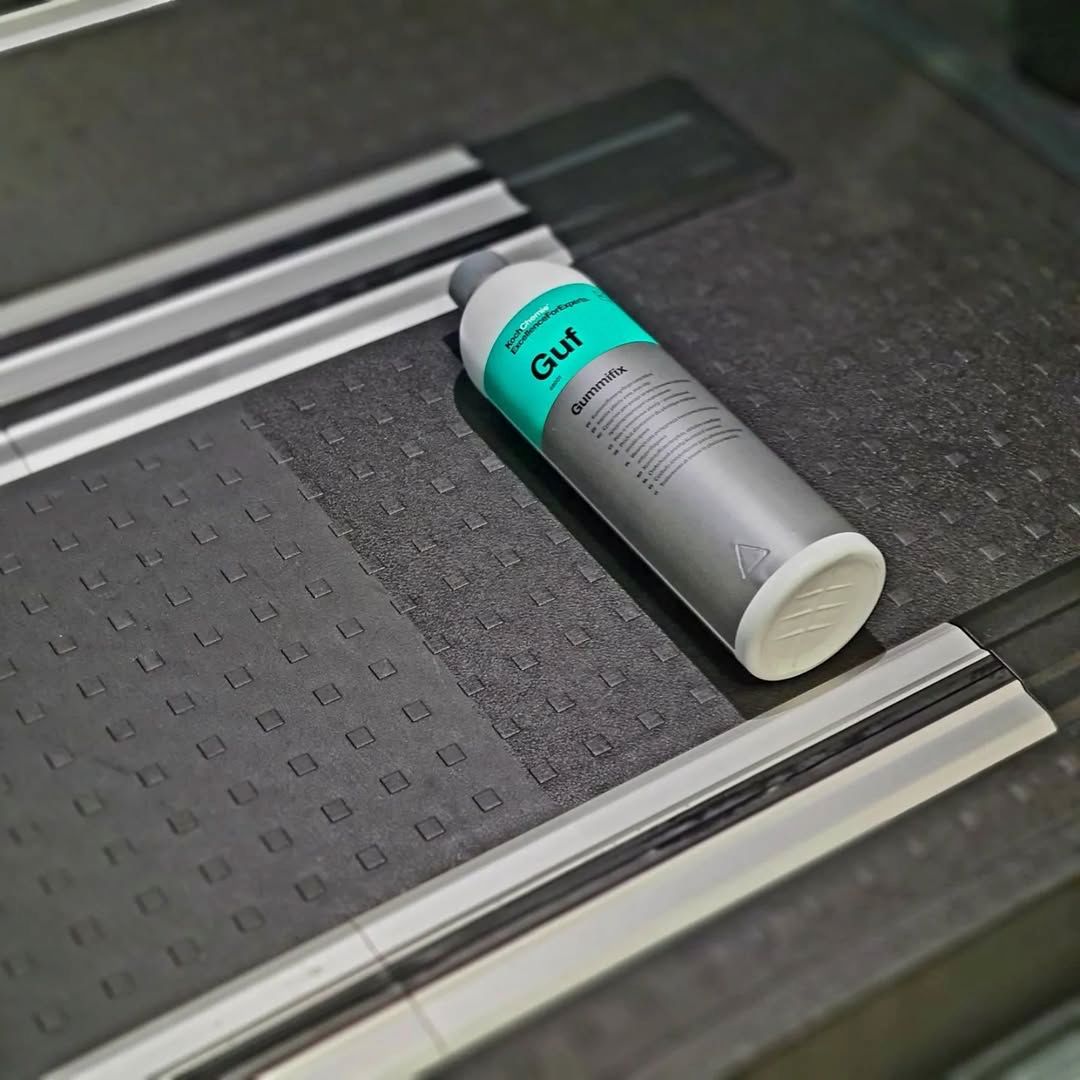 Koch Chemie GUF Gummifix on black rubber mat. rubber mat dressing by Koch. Koch Chemie Ireland
