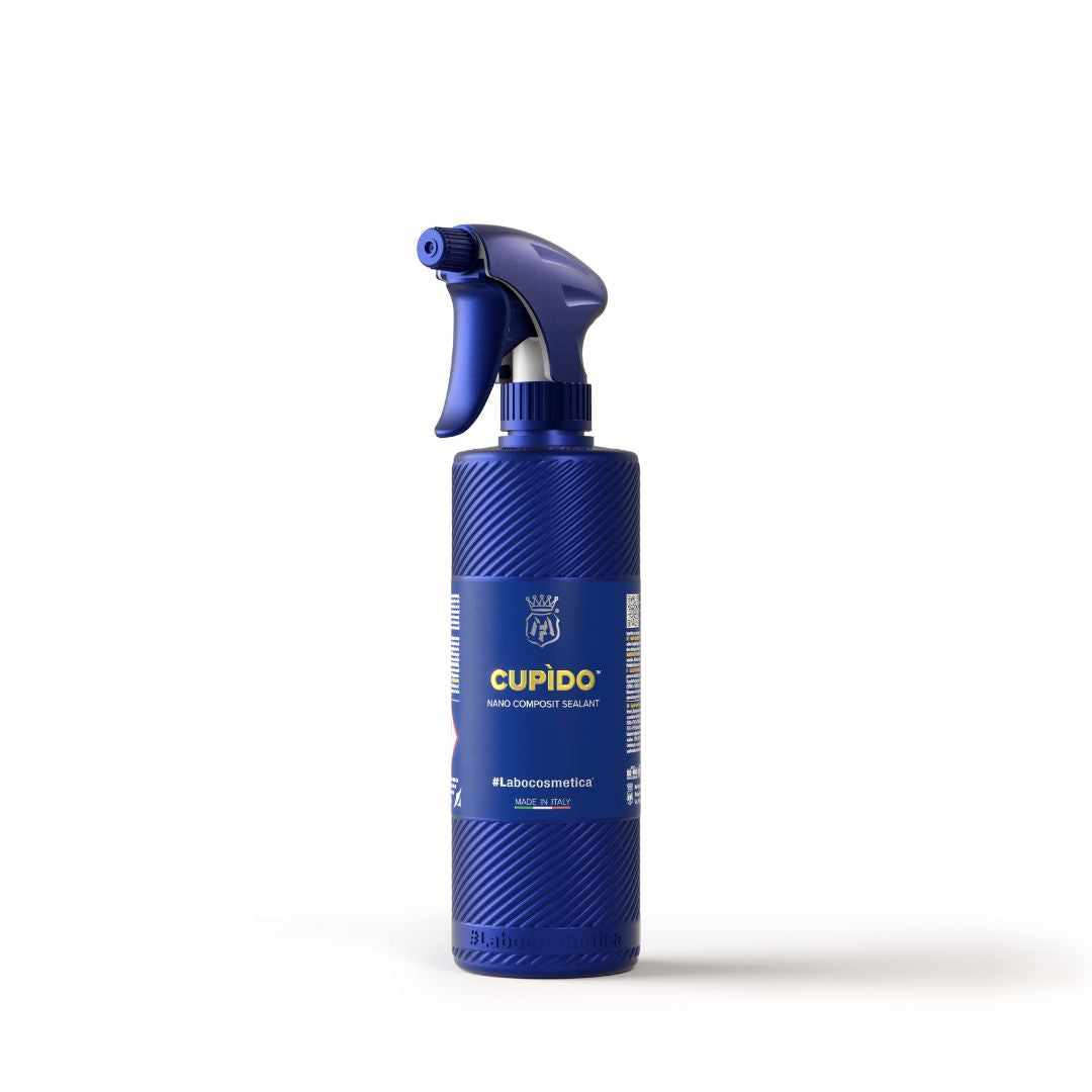 Blue spray bottle with 'Labocosmetica Cupido' branding on a white background