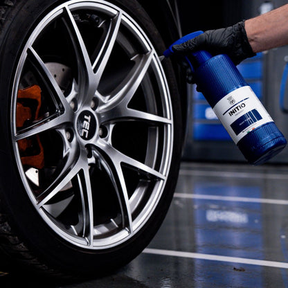 Labocosmetica Initio used to clean an Audi wheel