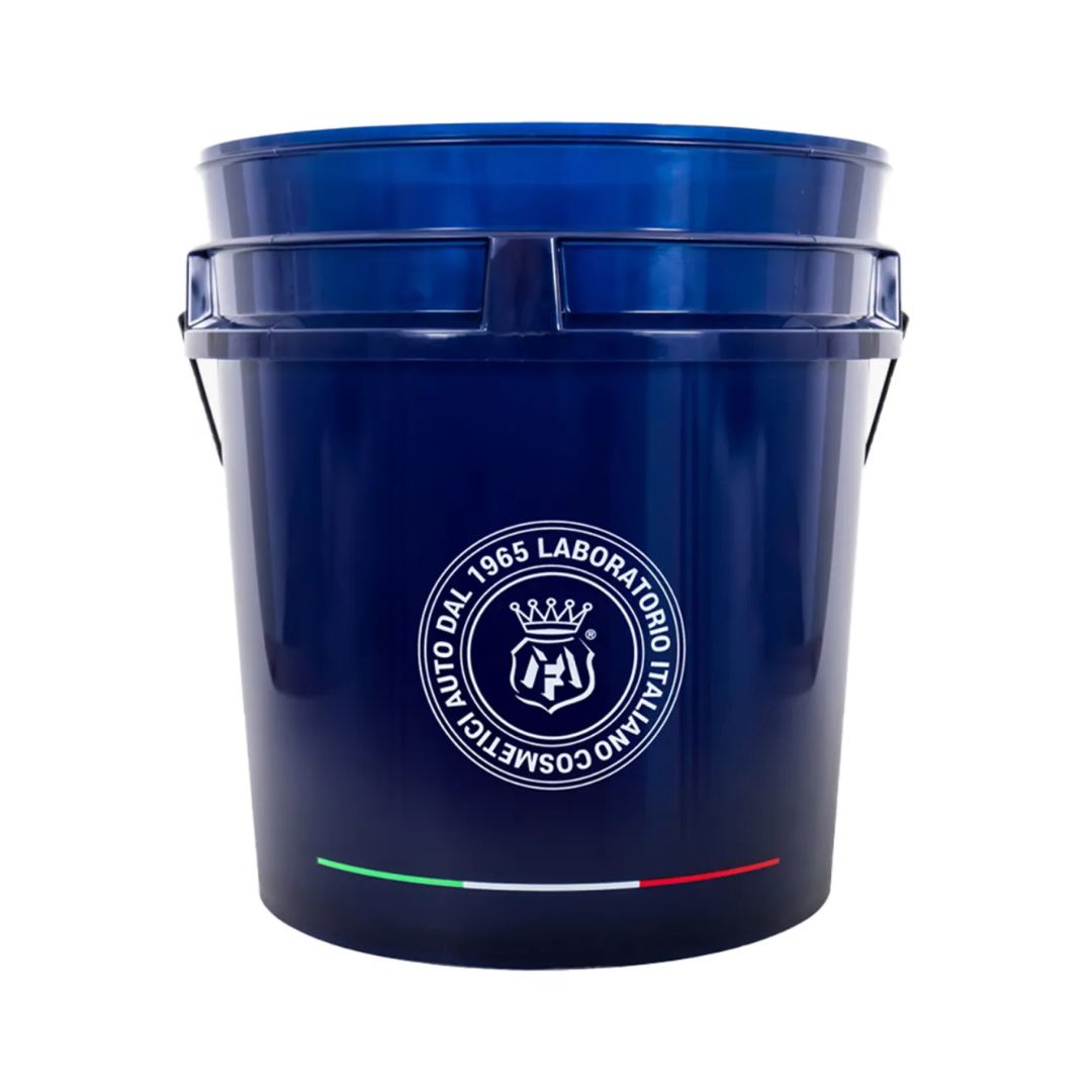 A dark blue plastic cosmetic bucket with a white circular logo reading '1965 Laboratorio Italiano Cosmesi' and a small green, white, and red stripe near the bottom, shown on a plain white background.