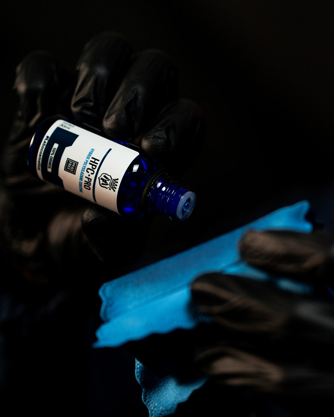 Labocosmetica HPC Pro Ceramic Coating applied to an applicator