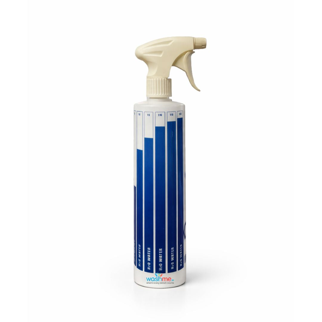 Spray bottle to measure products to mix with water. Spray bottles with Heavy Duty Tigger for interior cleaner. Glass Spray bottle. Wheel Cleaner spray bottles. Canyon Spray Trigger. Dilution Measuring Bottle Blue, Red and Green. Dilution Calculation. Labocosmetica Cork Ireland