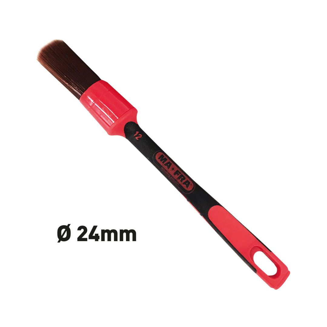 Labocosmetica Detailing Brush 18 (30mm) Red Chemical Resistant brush for wheels. Labocosmetica Cork Ireland. Labocosmetica Ireland