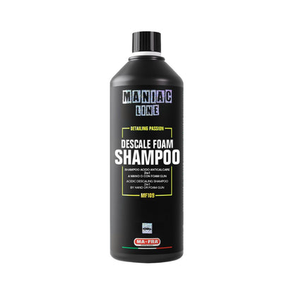 Maniac Descale Foam Shampoo is  a 2-in-1 descaling acid shampoo, designed to eliminate limescale contamination that dulls the bodywork.