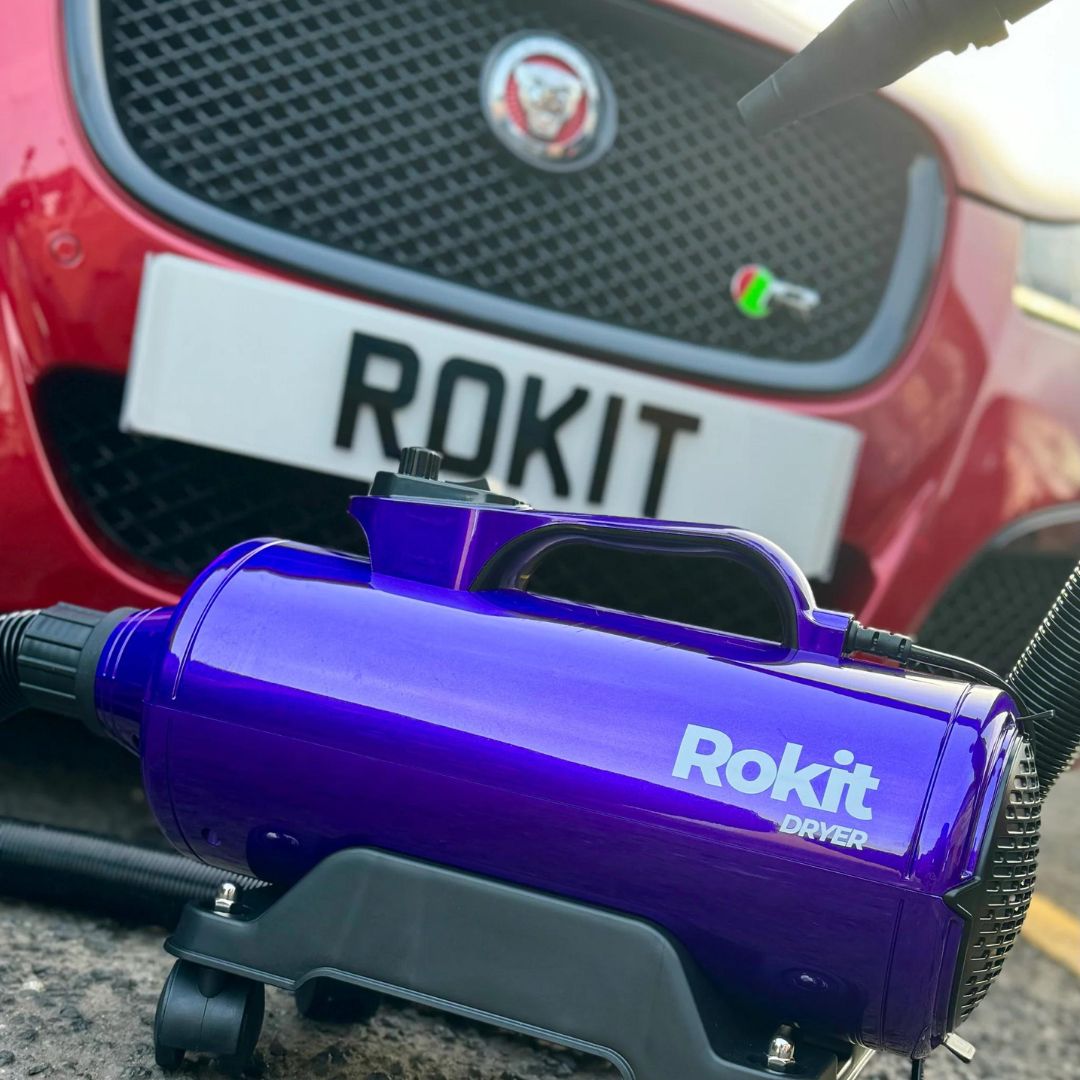 Rokit R2 UK car dryer with wheels. Same as Blo Air-GT Car Dryer Blower. Best car dryer Ireland. Quick and safe car drying. Blo Ireland. car blower, car leaf blower to dry car.