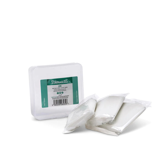 Stjärnagloss Lera, a fine/medium grade clay bar for effective decontamination without undue risk of marring. Comes complete with claying instructions (in peelable label). Stjarnagloss Ireland