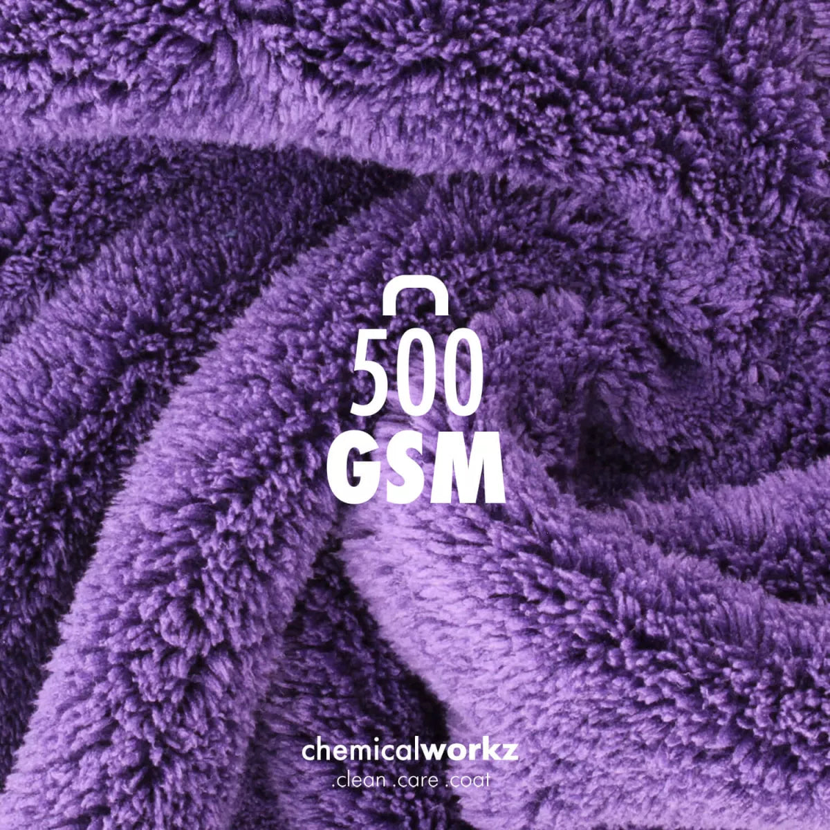 chemicalworkz edgeless soft microfibre buffing cloth in purple. chemicalworkz Ireland. washguru Ireland. edge-free microfibre cloth – it’s perfect for waterless washes and quick touch-ups with a detailing spray.