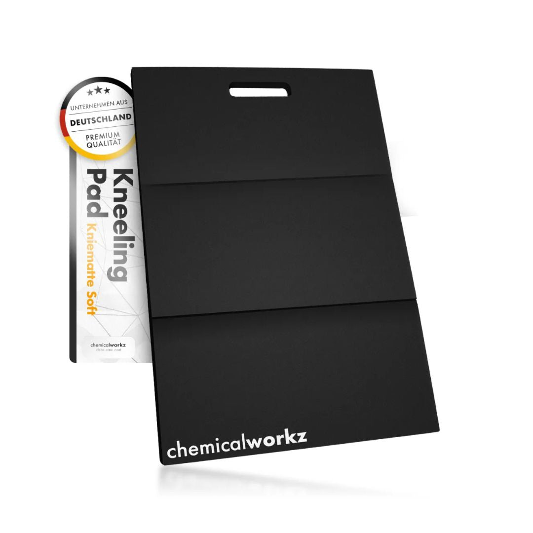 Black kneeling pad with 'chemicalworkz' branding and packaging on a white background