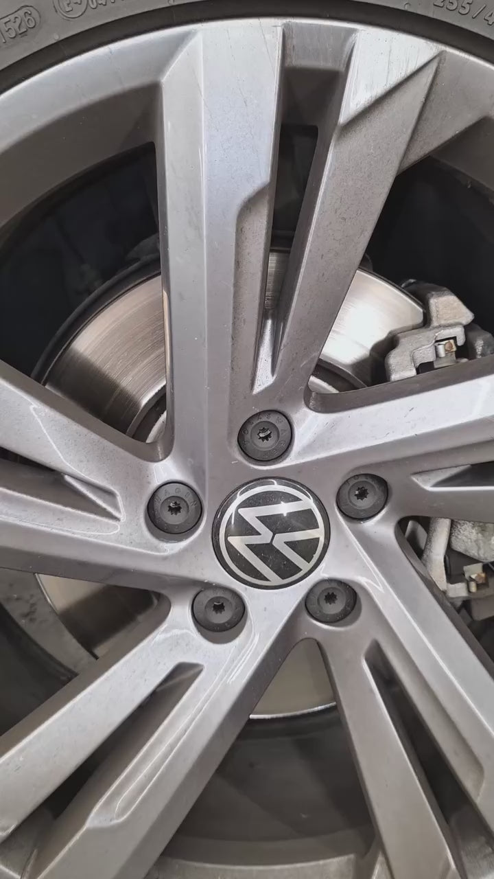 Maniac Wheel Foam Cleaner (Colour Changing) reel