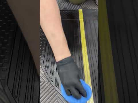 How to use Koch Chemie GUF Gummifix Interior Dressing
