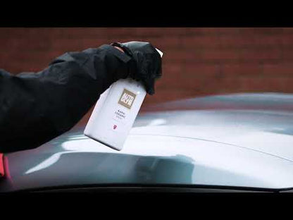 Autoglym Ceramic Spray. Autoglym Cork Ireland. White bottle with golden label. Ultra Hydrophobic. water beading