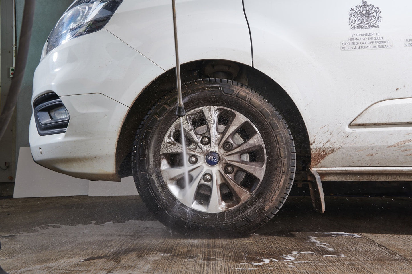 Heavy Duty Wheel Cleaner is a powerful, fast-acting, acid-free cleaner for automotive wheels. Autoglym Ireland, Autoglym Cork Ireland