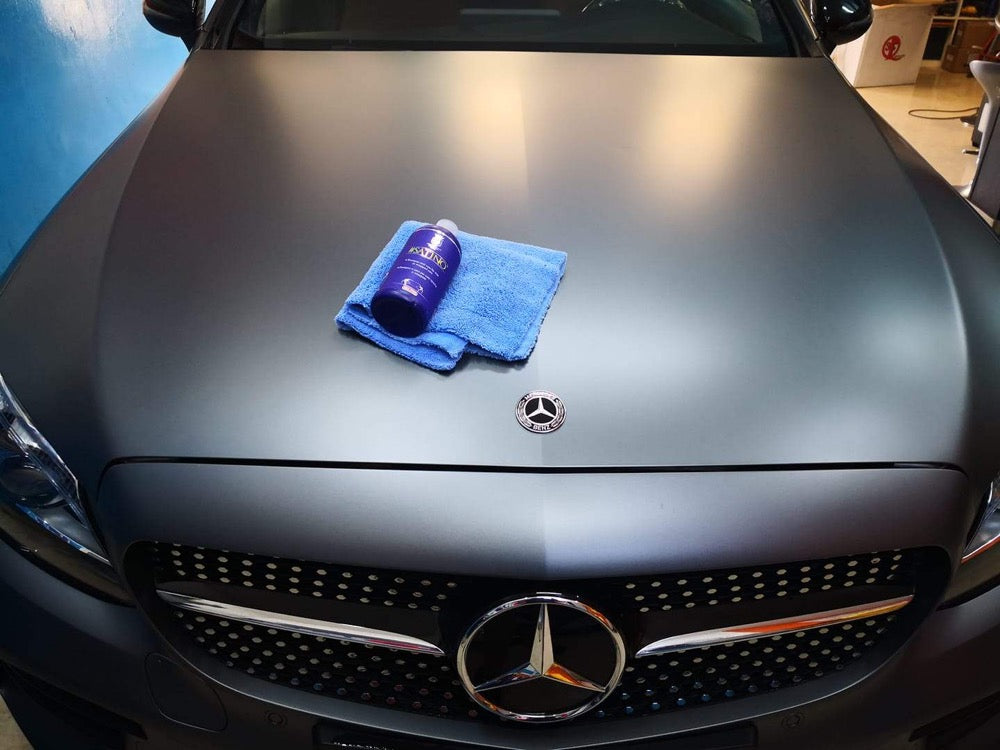 Labocosmetica Satino Matt and wrapped car shampoo. best shampoo for wrapped cars. blue bottle with see through cap. Labocosmetica Cork Ireland