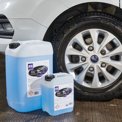 Heavy Duty Wheel Cleaner is a powerful, fast-acting, acid-free cleaner for automotive wheels. Autoglym Ireland, Autoglym Cork Ireland