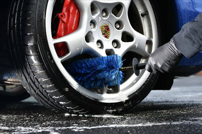 Ez Detail wheel brush. Soft wheel brush. Brush for engine bay and wheel barrels. Ez Detail soft Brush Ireland. Porsche Lobster Claw