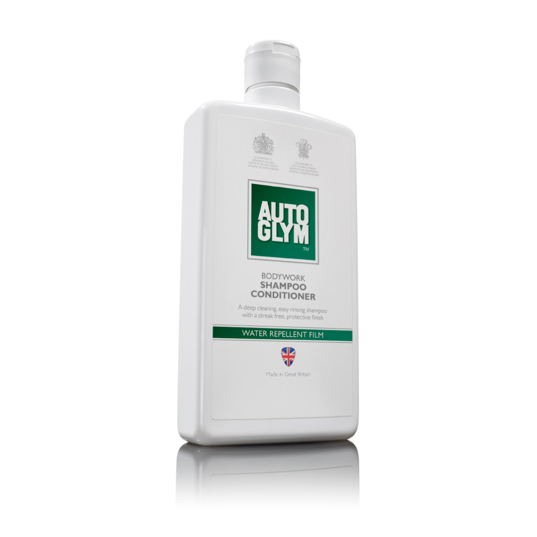 Autoglym Bodywork Shampoo Conditioner. White Bottle with green label. Hydrophobic film shampoo. 500ml. Autoglym Cork Ireland