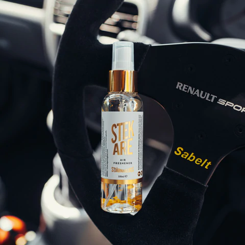 Stjarnagloss Ireland, Stjarnagloss Cork Ireland. Air freshener with 24K gold. Highly successful air freshener. Long lasting air freshener for car and lorry. Truck air freshener.